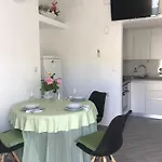 Mevi