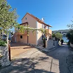 Mevi Apartman Trogir