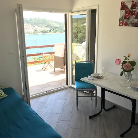 Mevi Apartment