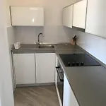 Mevi * Traù